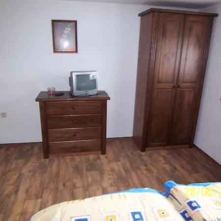 Silverado Guest house